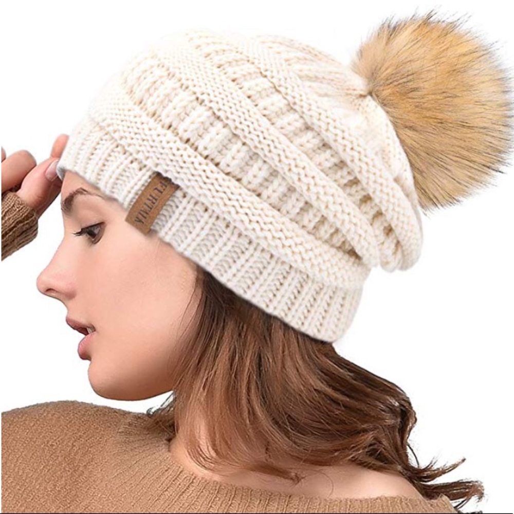 Slouchy Pom Pom Winter Hat